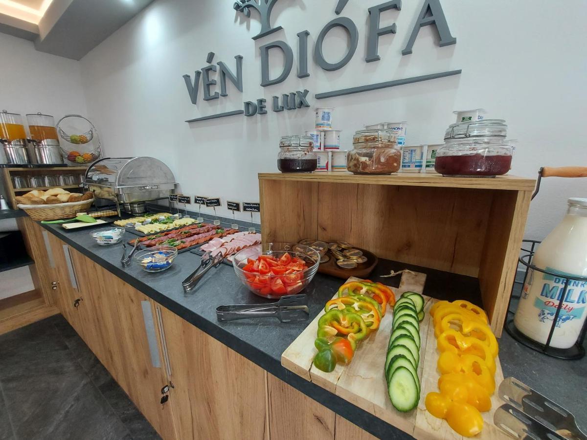 Frühstückspension Vén Diófa De Lux Panzió Szegedin